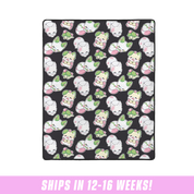 Silvervale: Cozy Double-Sided Blanket